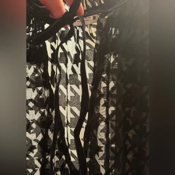 NWOT-Zara Houndstooth Pattern Velvet Bow Belt Black Extra Small Blouse - Picture 6 of 7